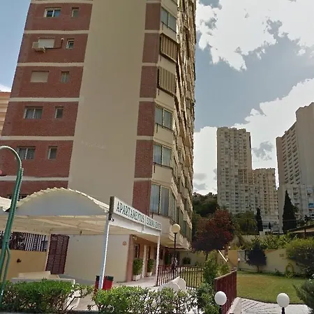 Europa Center Apartment *